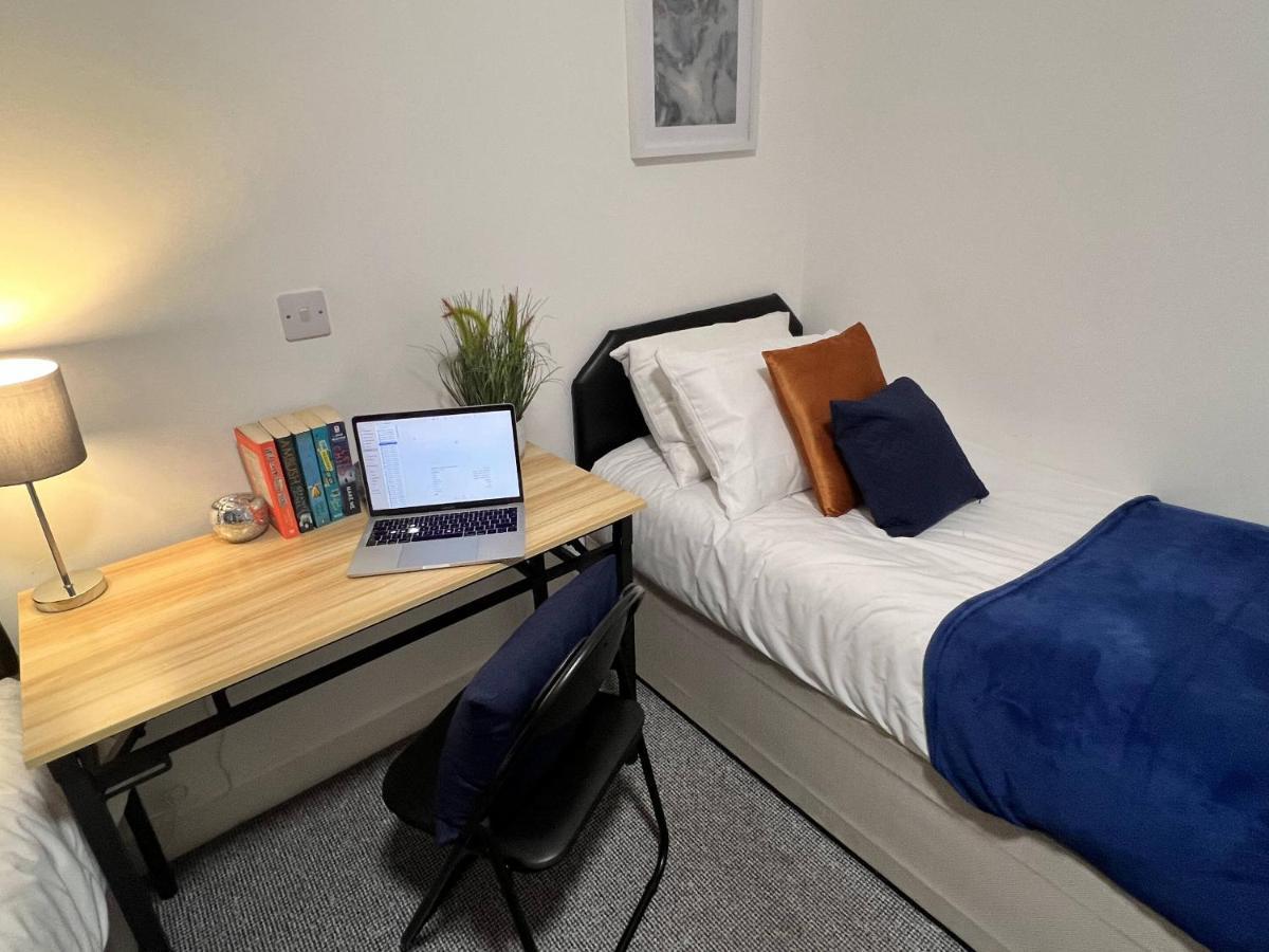 Stay - The Wellington Burton On Trent Esterno foto