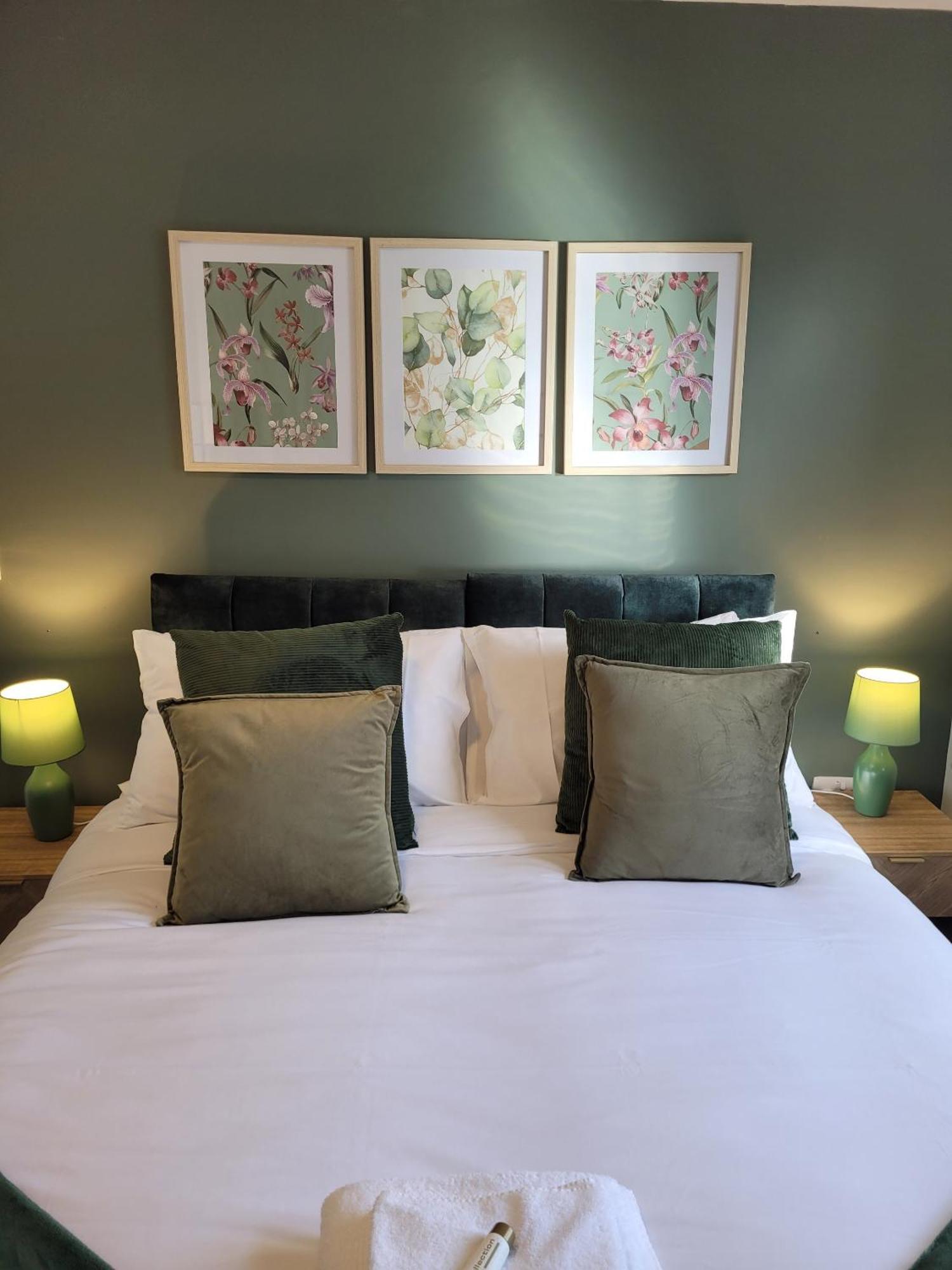 Stay - The Wellington Burton On Trent Esterno foto
